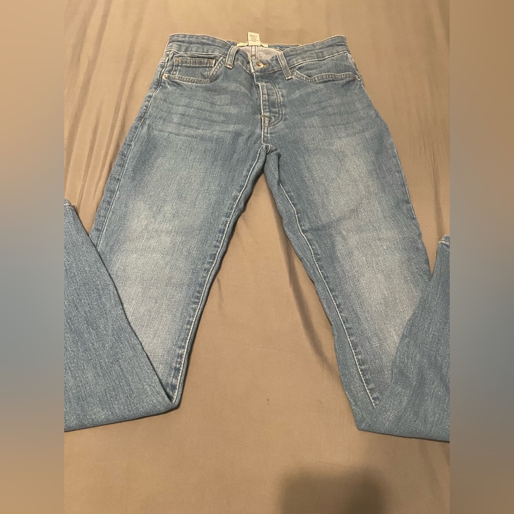 Men’s Forever 21 Slim Fit Light Wash Denim Jeans Size 31